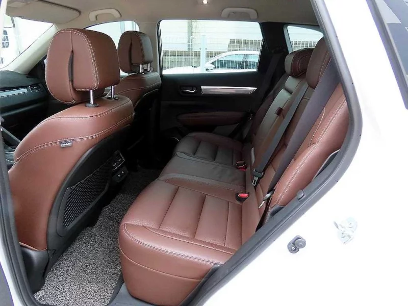 Renault QM6