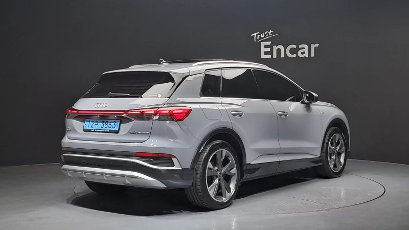Audi Q4 e-tron