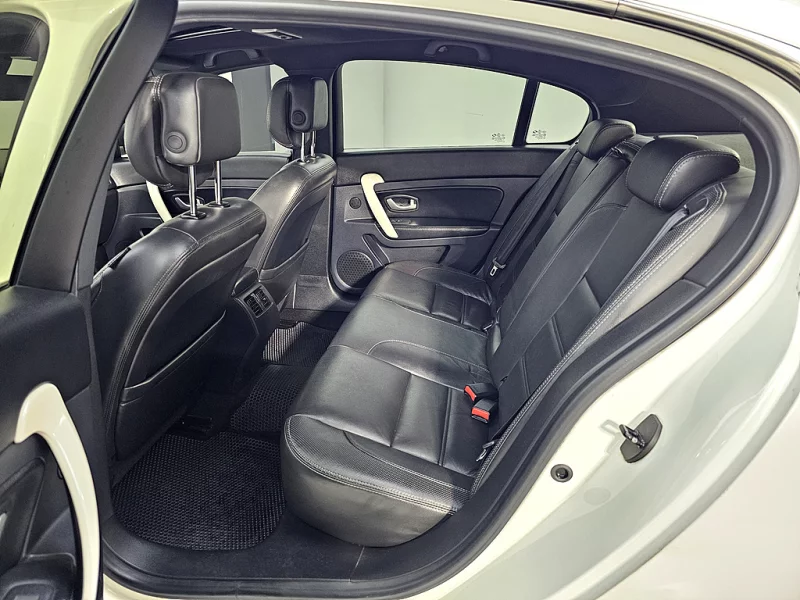 Renault SM5