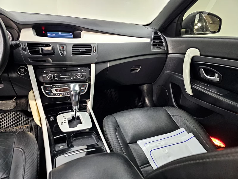 Renault SM5