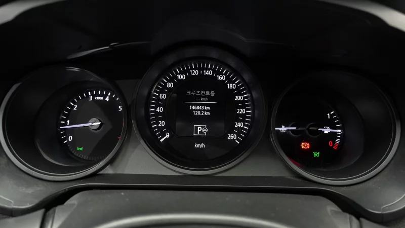 Renault SM6