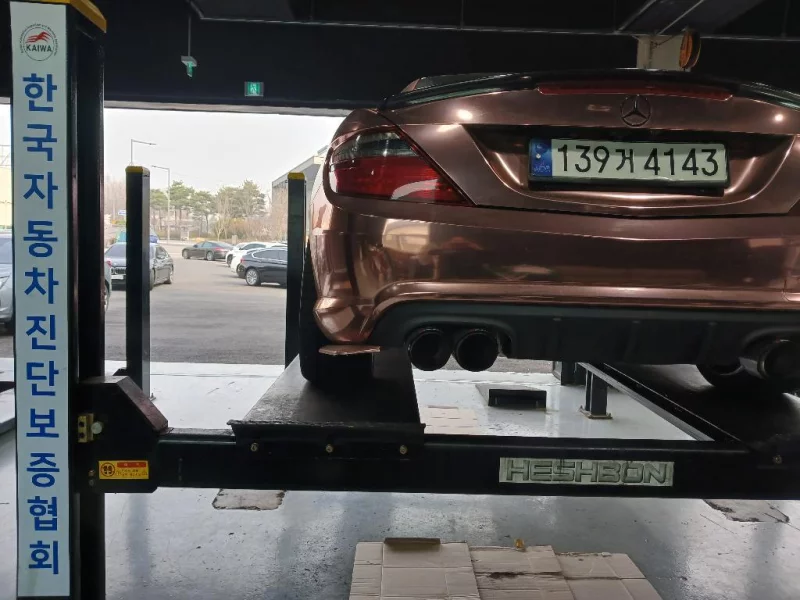 Mercedes-Benz SLK-Class