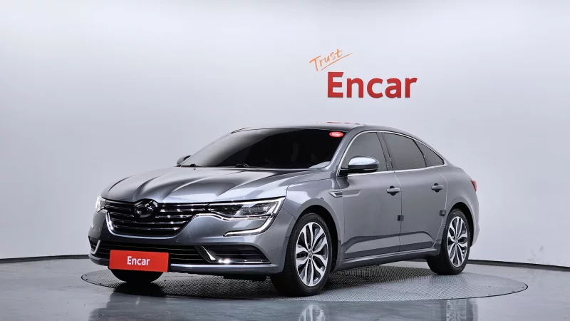 Renault SM6