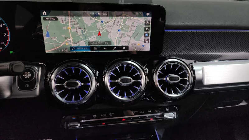 Mercedes-Benz GLB-Class