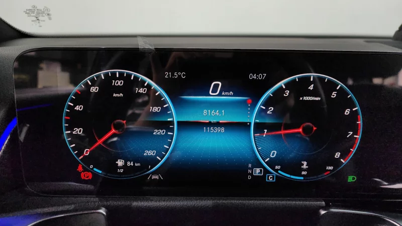 Mercedes-Benz GLB-Class