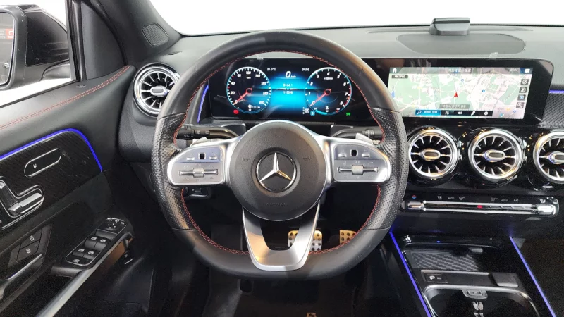 Mercedes-Benz GLB-Class