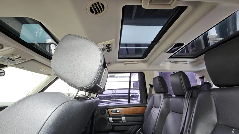 Land Rover DISCOVERY