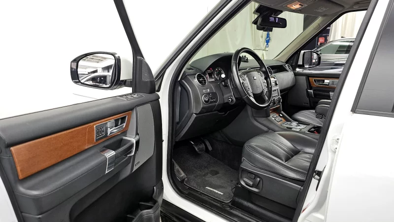 Land Rover DISCOVERY