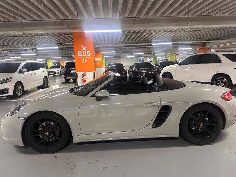 Porsche Boxster