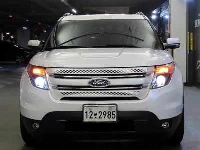 Ford EXPLORER