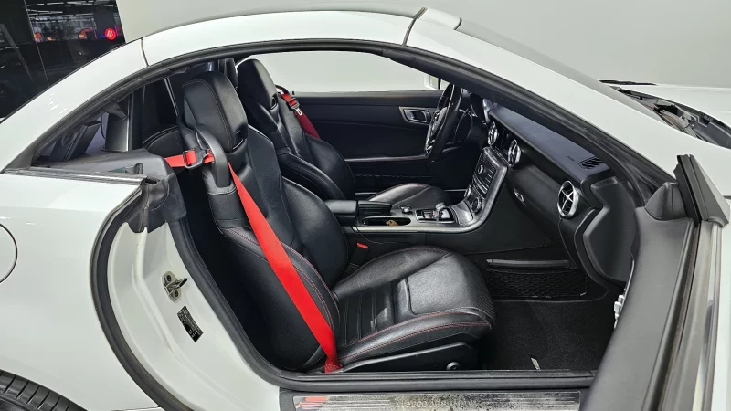 Mercedes-Benz SLC-Class