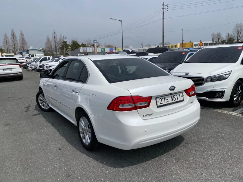 Kia LOTZE