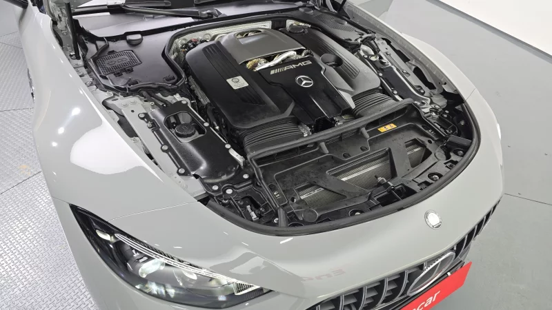 Mercedes-Benz SL-Class