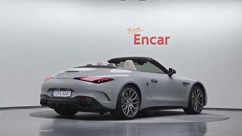 Mercedes-Benz SL-Class