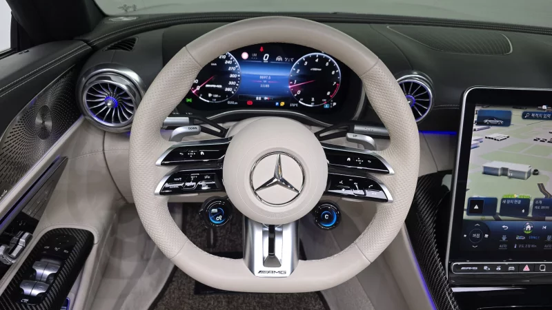 Mercedes-Benz SL-Class