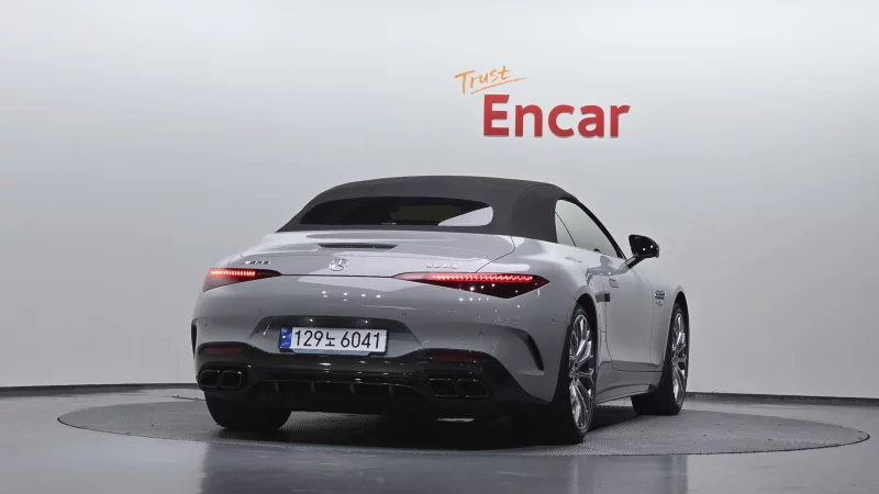 Mercedes-Benz SL-Class