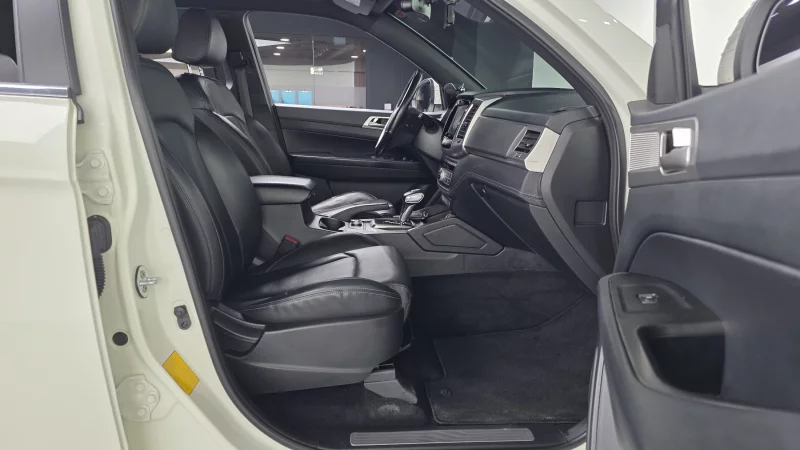 SsangYong Rexton Sports Khan