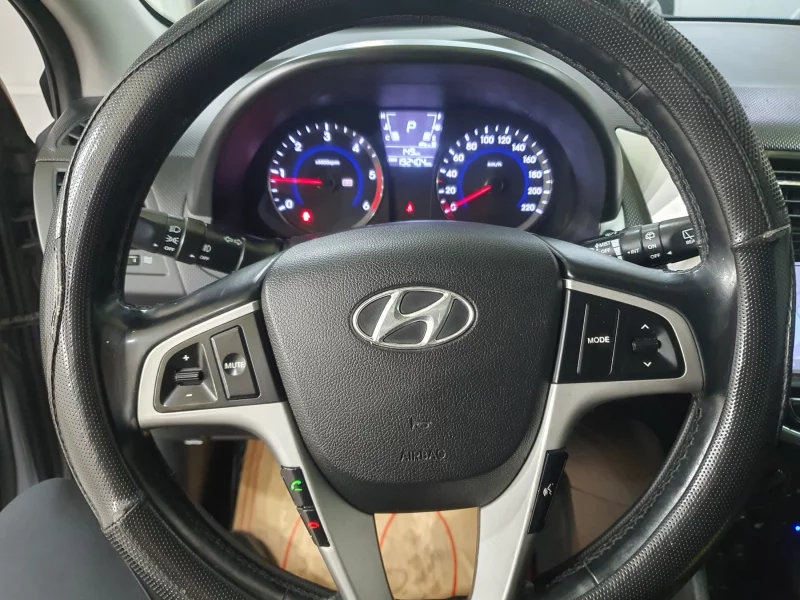 Hyundai Accent
