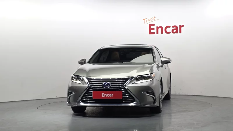 Lexus ES300h