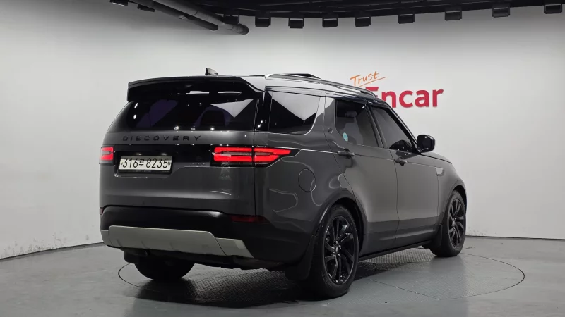 Land Rover DISCOVERY