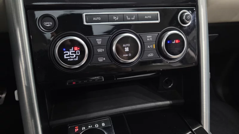 Land Rover DISCOVERY