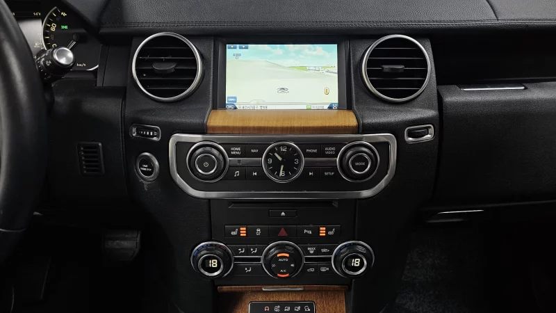 Land Rover DISCOVERY