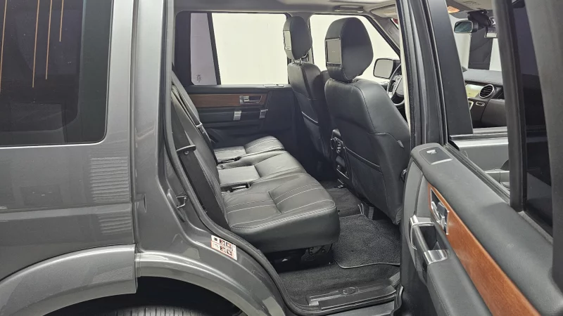 Land Rover DISCOVERY