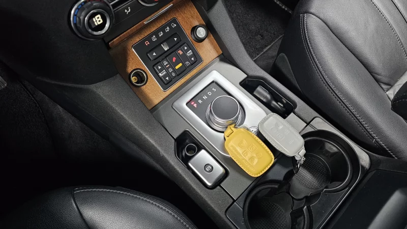 Land Rover DISCOVERY