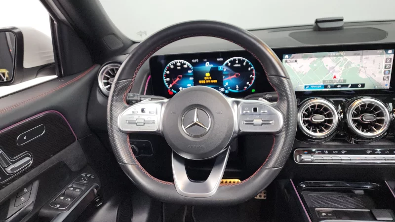 Mercedes-Benz GLB-Class