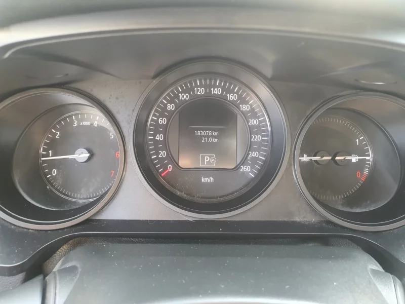 Renault SM6