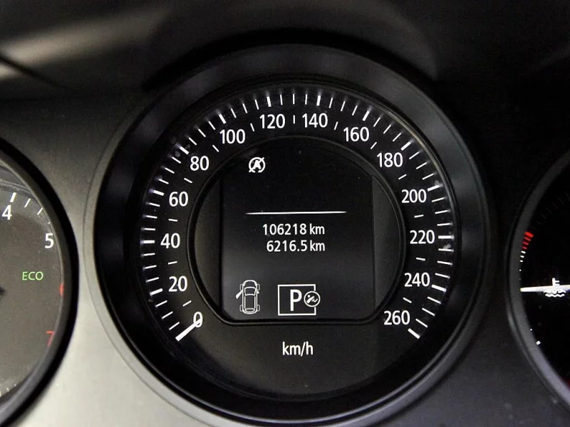 Renault SM6