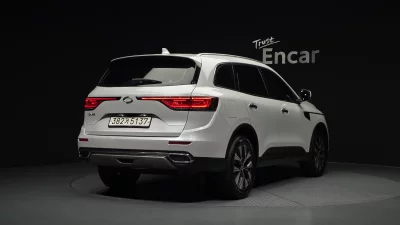 Renault QM6