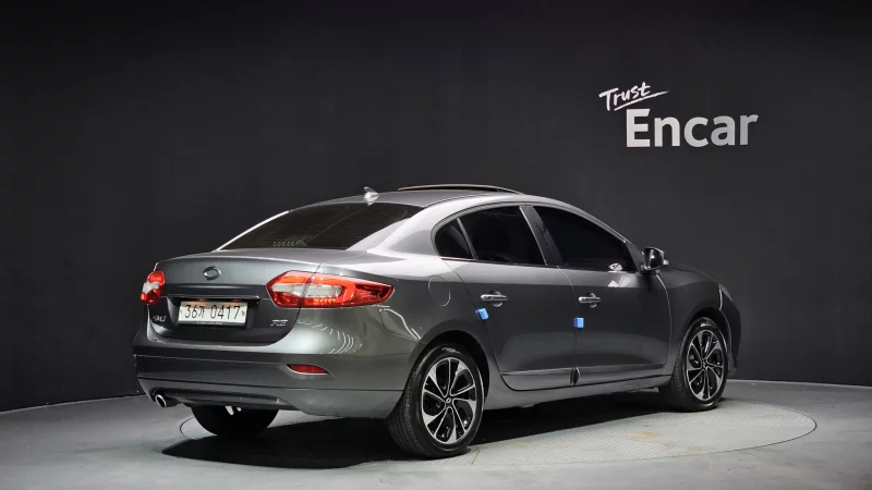 Renault SM3