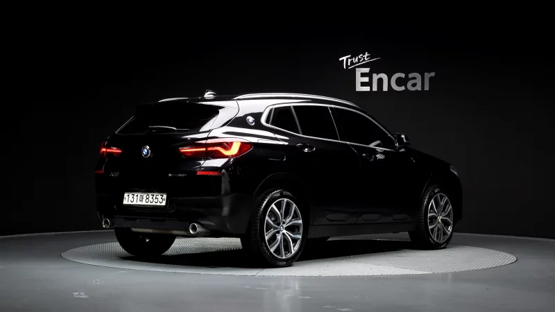BMW X2