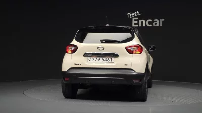 Renault QM3