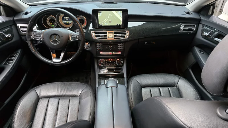 Mercedes-Benz CLS-Class