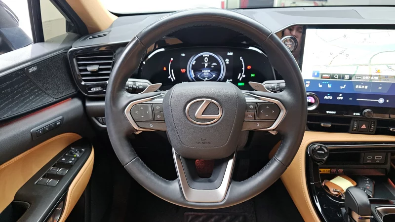 Lexus NX350h