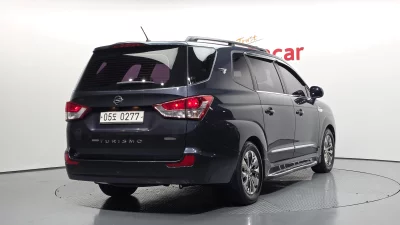 SsangYong Korando Turismo