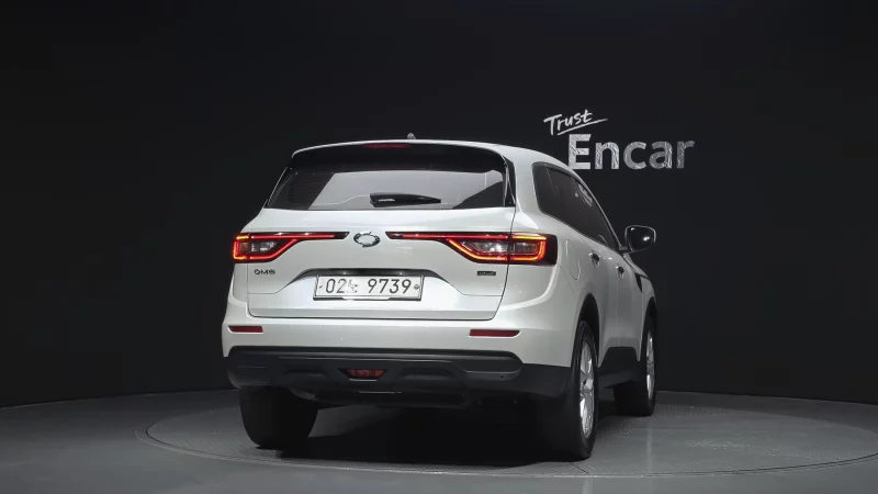 Renault QM6