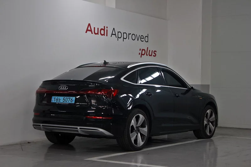 Audi e-tron