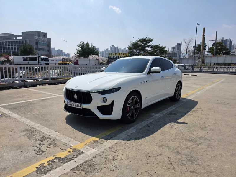 Maserati LEVANTE