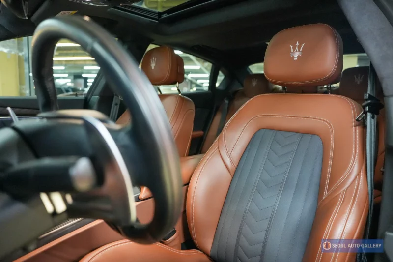 Maserati QUATTROPORTE