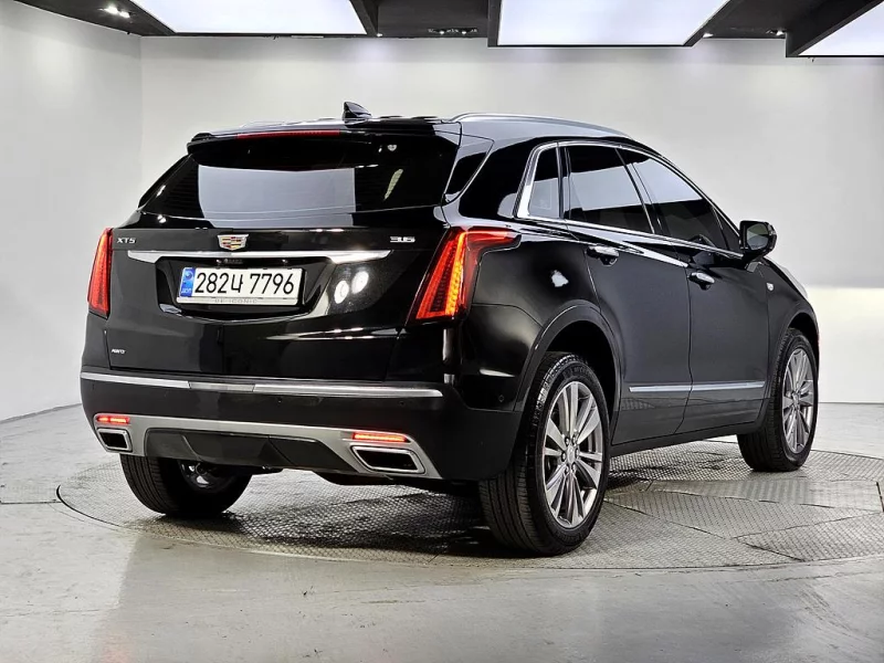 Cadillac XT5
