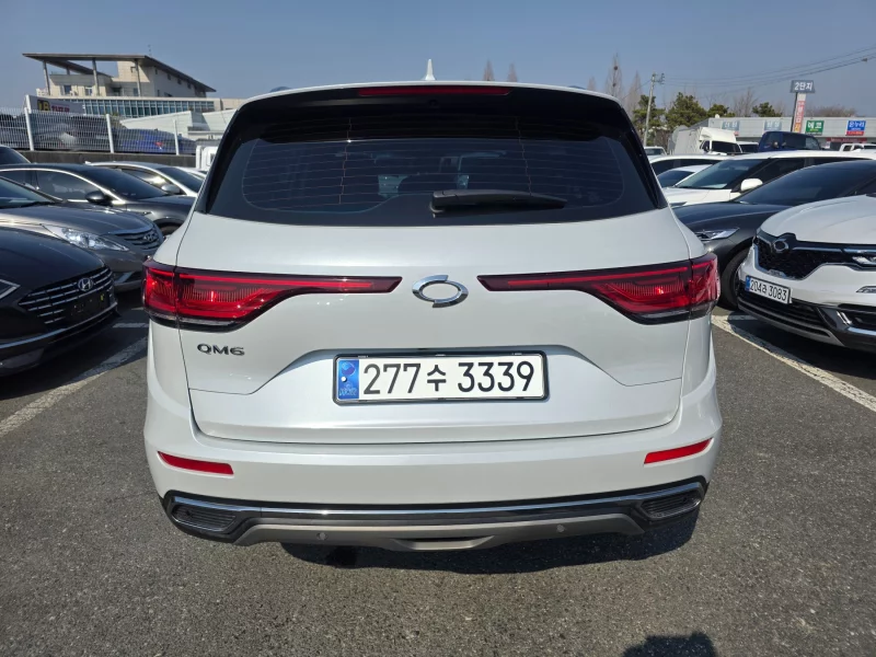 Renault QM6