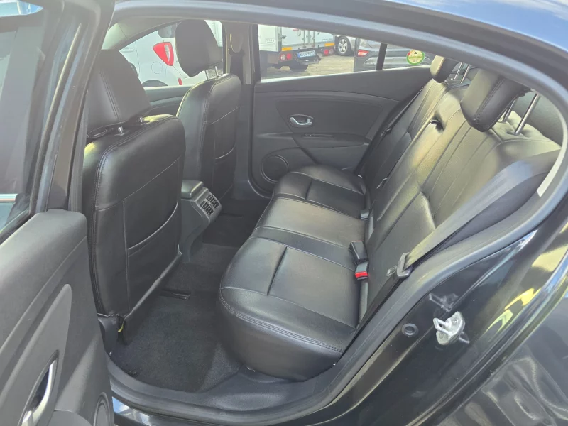 Renault SM3
