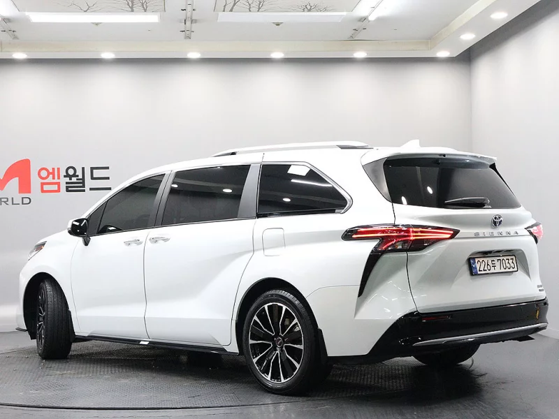 Toyota Sienna