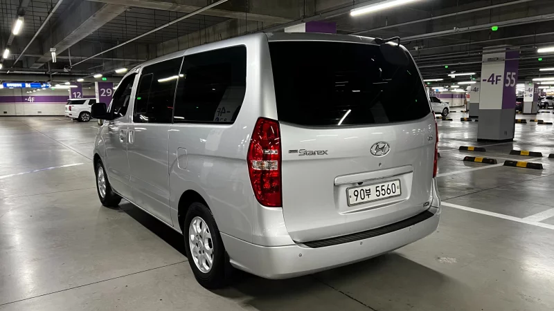 Hyundai Grand Starex