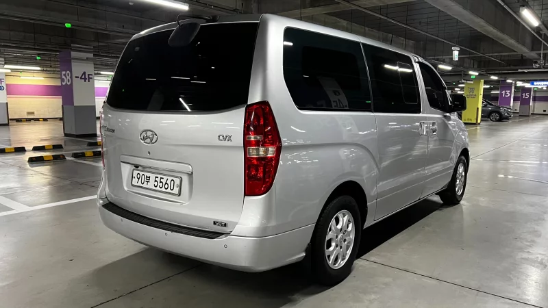 Hyundai Grand Starex