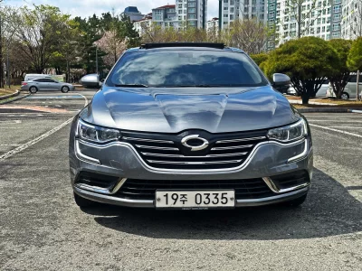 Renault SM6