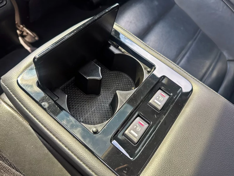 Renault SM6